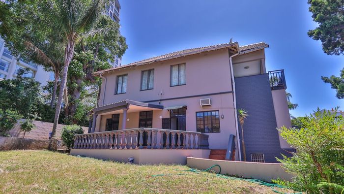 Charming 3BR Townhouse near Musgrave Mosque with Garden, Open-Plan Layout, & Scullery - For Sale!