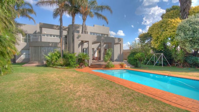 Exquisite 7-Bedroom House with Cottage and Pool in Lenasia South - For Sale