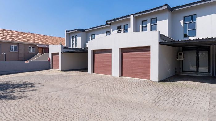 Rynfield Cluster For Sale: 3 Bedrooms, Courtyard, Pool, Pet-Friendly, Secure Living.