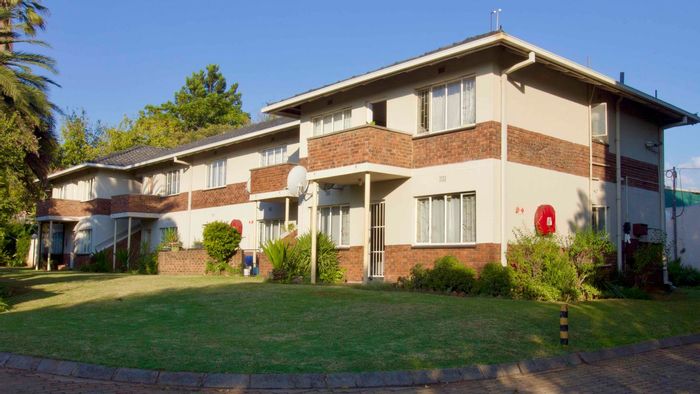 Lyttelton Manor Apartment For Sale: 1 Bed, prepaid electricity, covered parking.