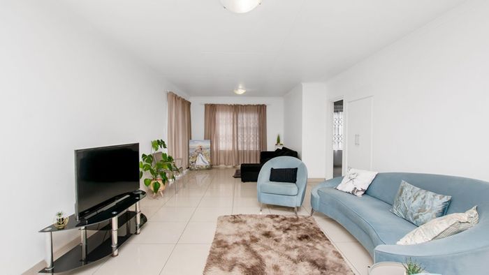 3-Bedroom House For Sale in Parkrand with secure estate living and spacious layout.