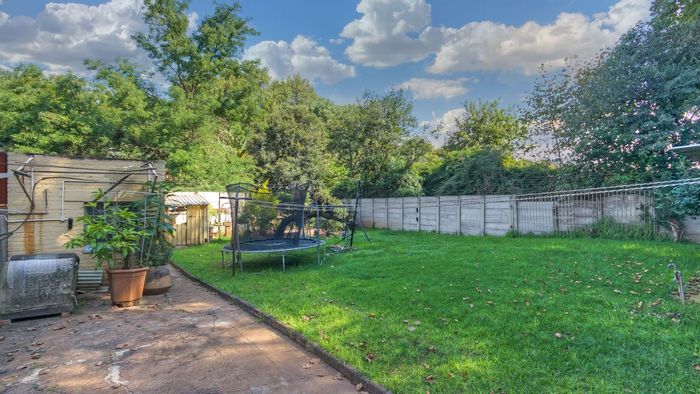 For Sale: Family home in Bezuidenhout Valley with 3 bedrooms, garage, and security.