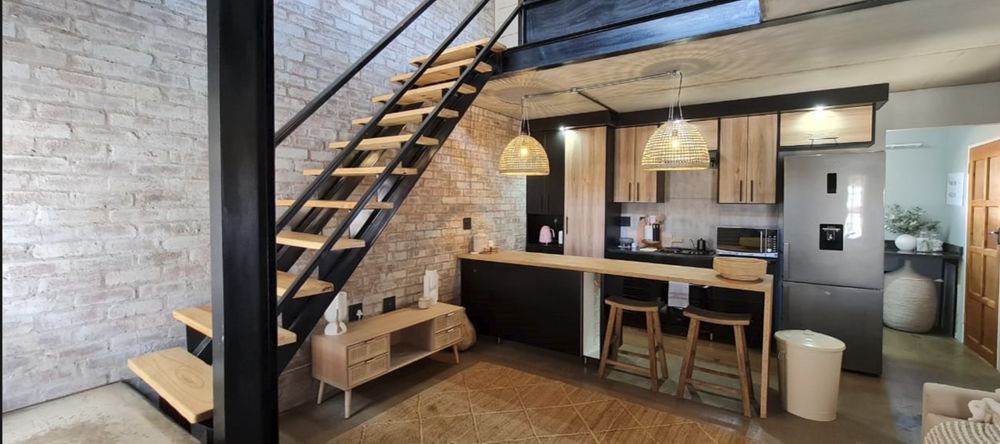 Stairs & Kitchen