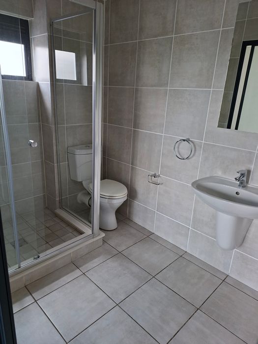 3-Bedroom Apartment in Linbro Park To Rent with Gym, Pool, and Security.