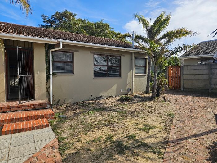 Property #Pref48532197, Apartment rental monthly in Brackenfell South