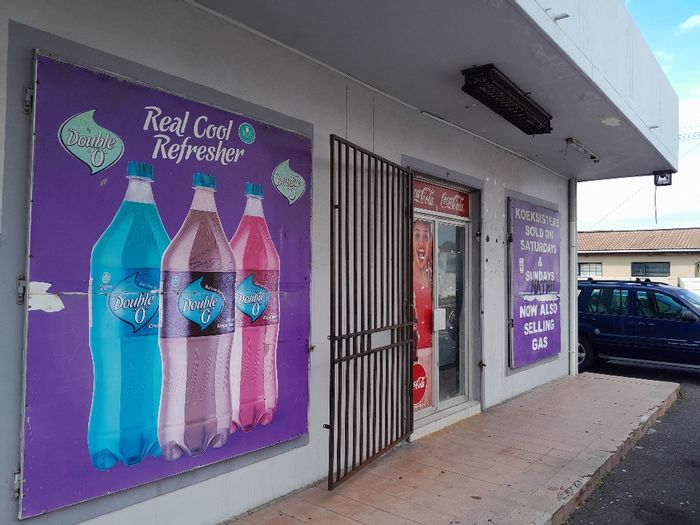 Commercial Retail Space To Rent in Athlone: High visibility, prepaid utilities, ideal location.