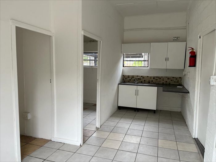 2-Bedroom Flat To Rent in Belmont Park with private yard and open parking.