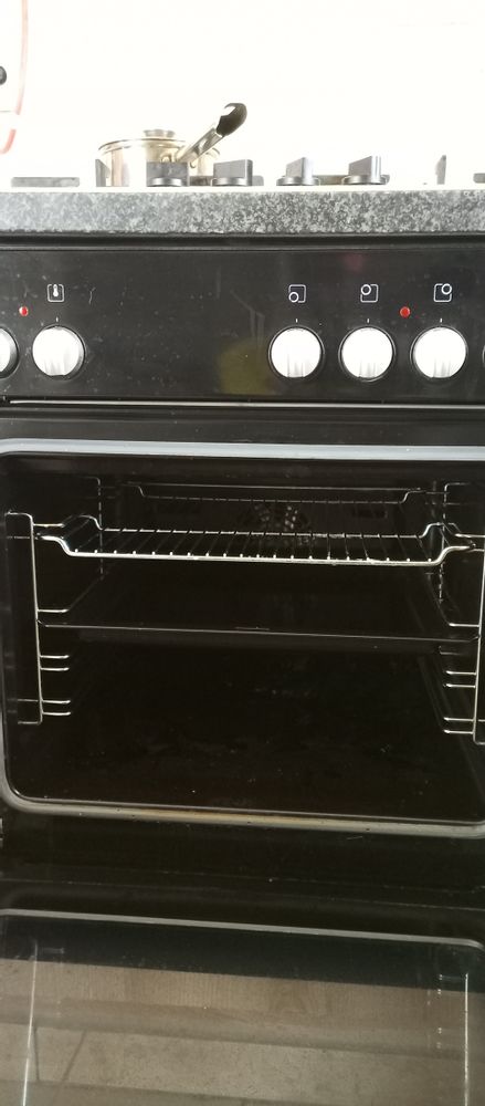 Oven