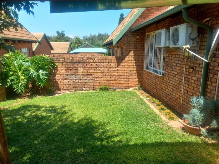 Property #Pref85641023, Townhouse rental monthly in Garsfontein