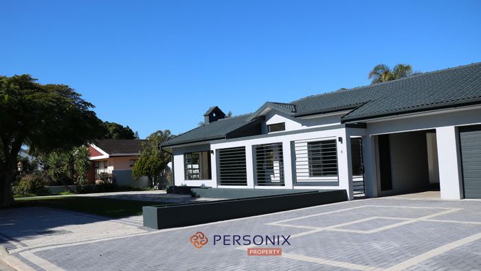 House To Rent in De Duin: 3 bedrooms, pool, inverter, double garage.