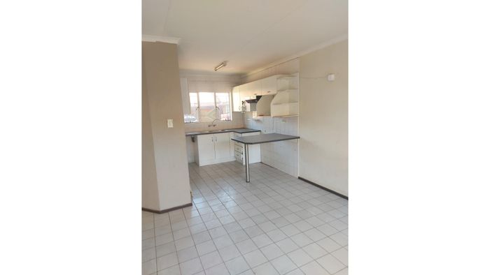Property #Pref12754396, Townhouse rental monthly in Birchleigh