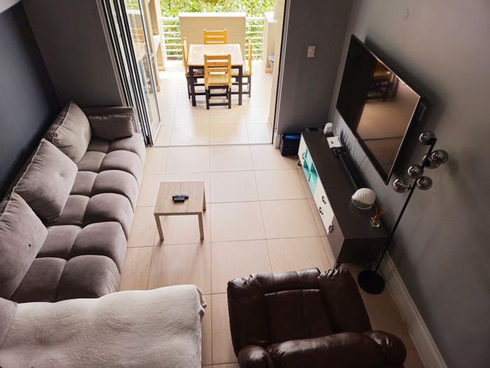 Morningside Apartment To Rent: 2 beds, balconies, braai, office space, secure complex.