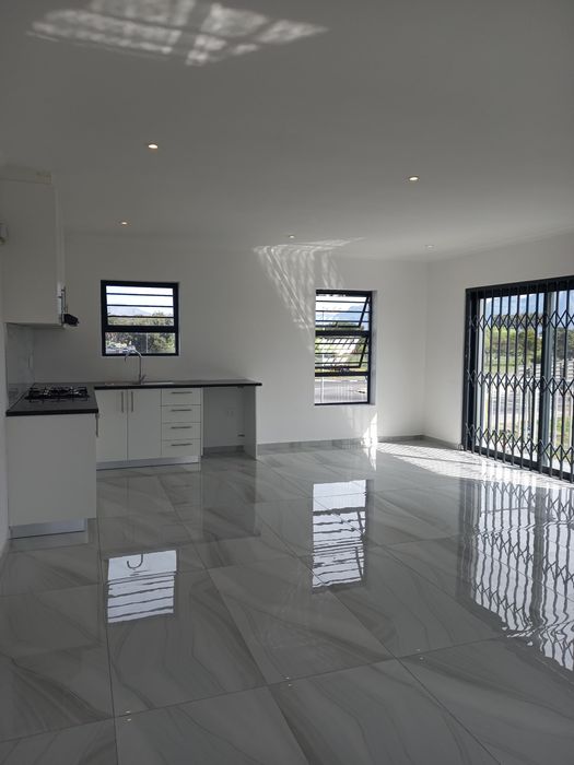 2-Bedroom Apartment To Rent in Philippi, close to amenities and transport routes.