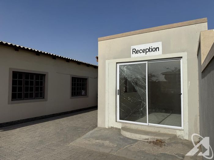 Walvis Bay Central House For Sale: 4 beds, 2 baths, double garages, 2 flats.