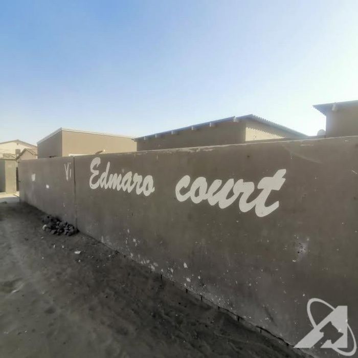 Flat for Sale in Narraville: 1 Bedroom, 1 Bathroom, Edmaro Court.