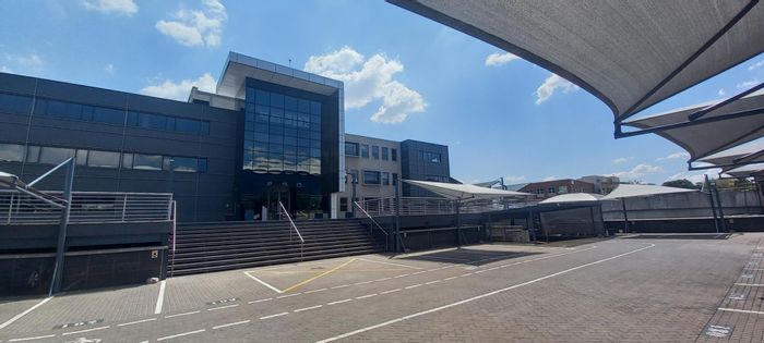 To Rent: Office in Centurion Central with backup power, security, and transport access.