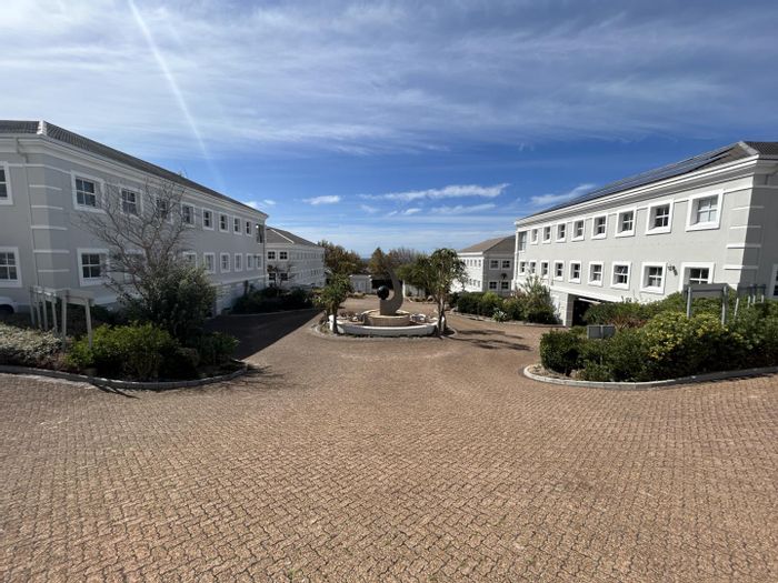 Property #P00006633, Office rental monthly in Steenberg