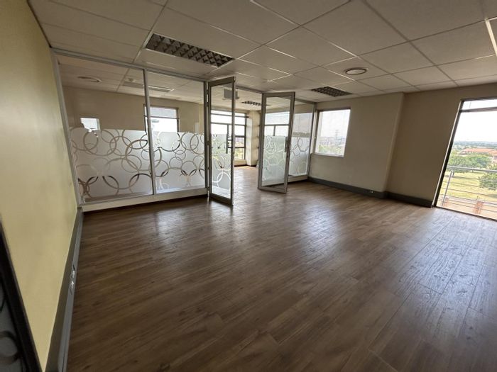 Property #P00006785, Office rental monthly in Highveld