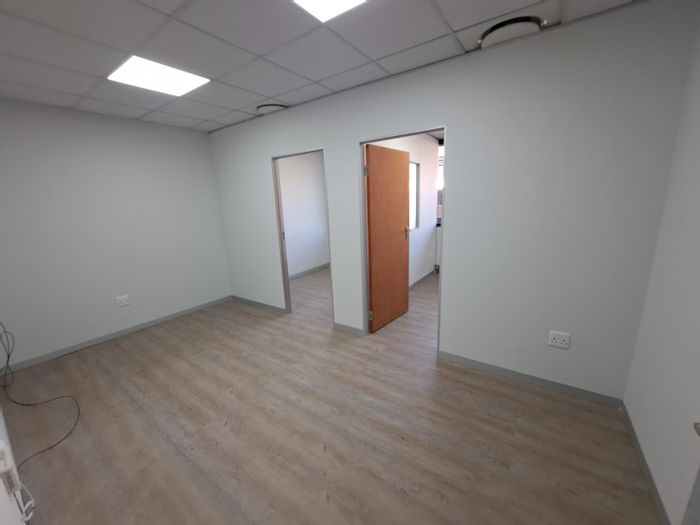 Property #P00006722, Commercial rental monthly in Centurion Central