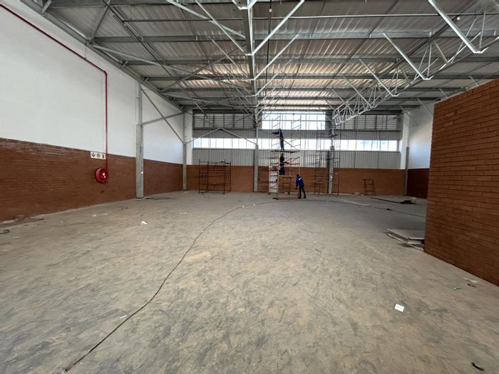 Highveld Industrial Warehouses To Rent: Modern Design, Prime Location, Secure Facilities