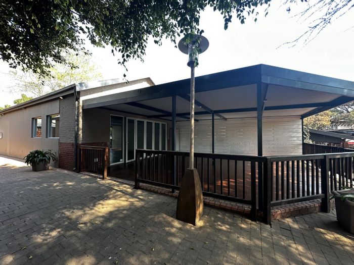 Retail Space in Menlo Park – 160m2, Gated Community, R30,340/month