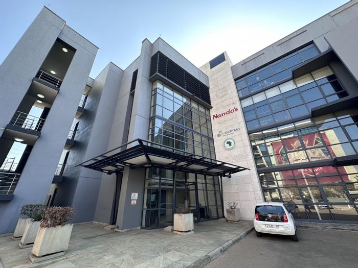 Office To Rent in Menlyn: Secure building, parking, fiber connectivity, and strategic location.