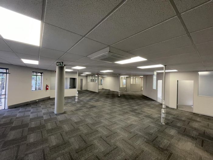 Commercial Office Space To Rent in Hatfield: Prime location, ready for immediate occupation.