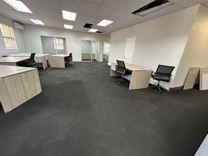 Highveld Office To Rent: 175m², 24/7 security, flexible expansion, utilities included.