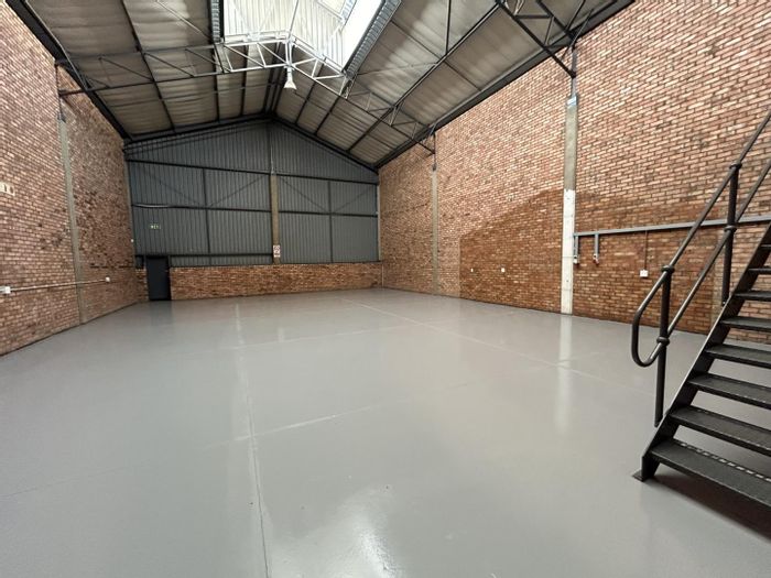 Industrial Mini Warehouse To Rent in Halfway House, secure park, office space included.
