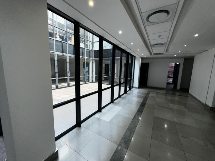 Prime Office Space To Rent in Brooklyn: High-speed internet, secure environment, flexible layout.