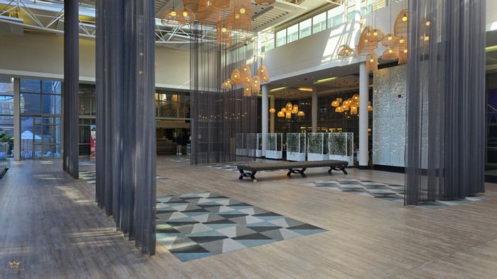 Commercial Space To Rent in Woodstock: Ground-floor, parking, security, and amenities included.