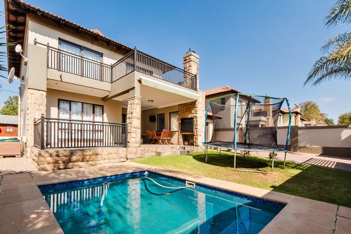 For Sale: 4-Bedroom House in Glen Marais with pool, security estate, and backup energy.