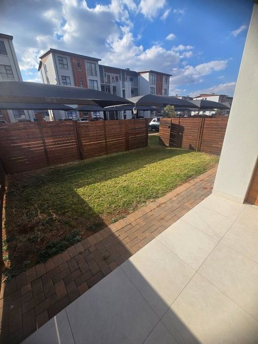 Irene Apartment For Sale: 2 Beds, pool, security, near amenities and schools.