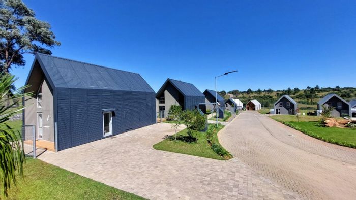 Eco-friendly house for sale in Nooitgedacht with solar energy and community amenities.