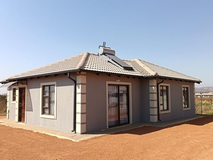 House for Sale in The Orchards: 2 beds, 1 bath, transfer costs included.