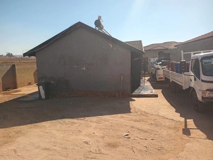 For Sale: House in Lawley with 3 bedrooms, outside rooms, and rental potential.