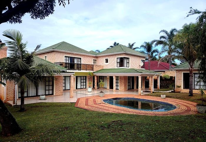 For Sale: Spacious 4-Bed House with Pool, Flatlet, and Security in Vincent Heights.