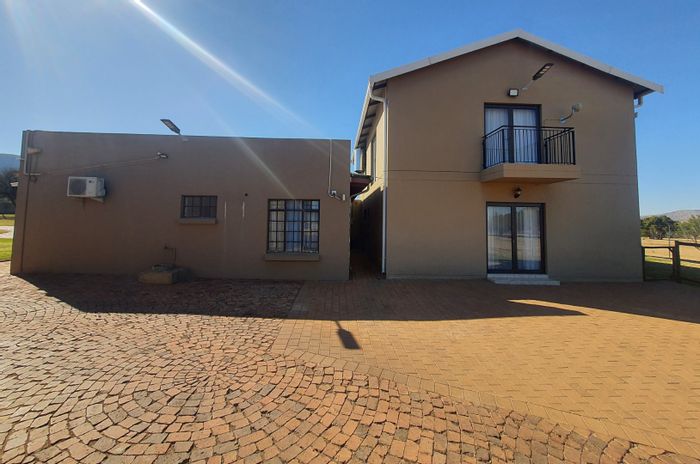 For Sale: Rietfontein AH Farm with 6 Bedrooms, Solar, Factory, and Security.