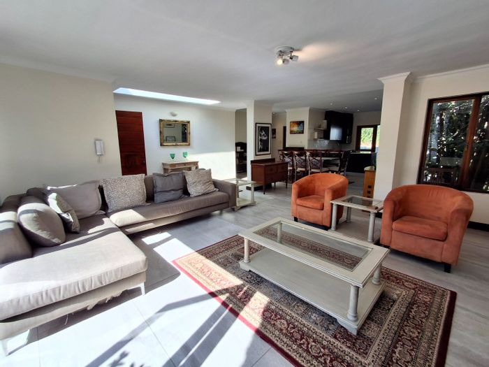 For Sale: Parkhurst House with Pool, Cottage, and Double Garage - Move-in Ready!