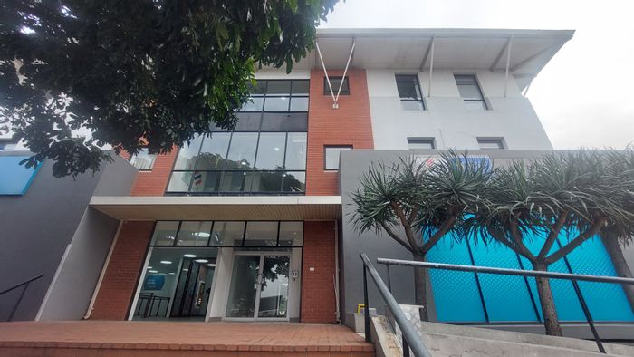 Bulwer Commercial Office Space To Rent: 202m², strong room, near shopping centers.