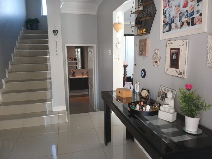 For Sale: Townhouse in Edenvale Central with 3 bedrooms, patio, and double carport.