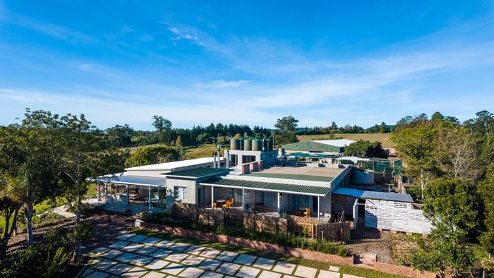 Sedgefield Rural Farm For Sale: Restaurant, accommodation, water supply, and agricultural potential.
