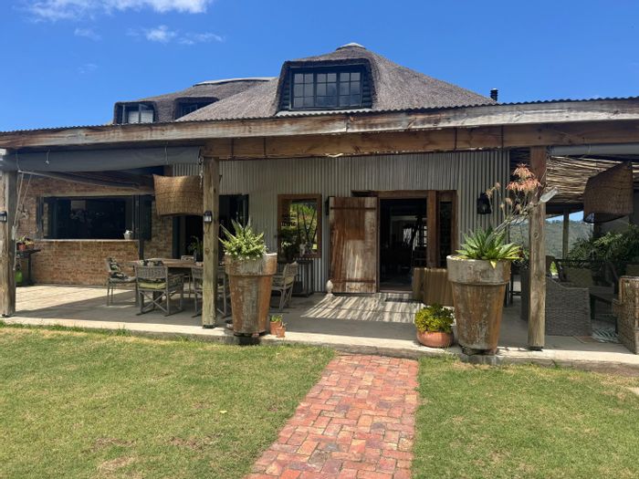 For Sale: Sedgefield Rural Farm with 6 beds, stables, and expansive views.
