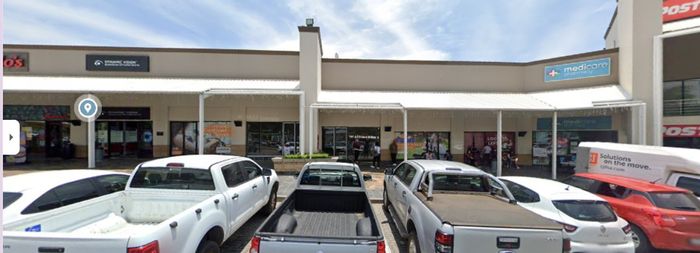 Commercial office to rent in Randpark Ridge, 163.15m², parking available.