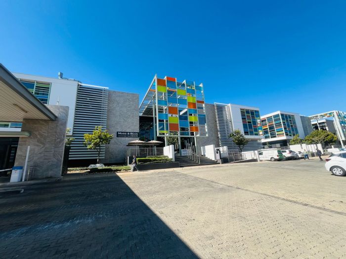 Bryanston Commercial Space To Rent: Prime location, fitted offices, 24/7 security, parking options.