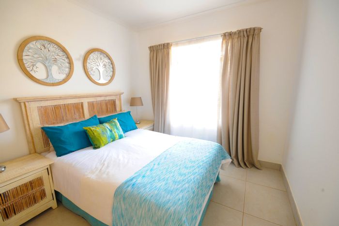 Glen Marais Apartment To Rent: 2 Bedrooms, balcony, secure estate, U-shape kitchen.