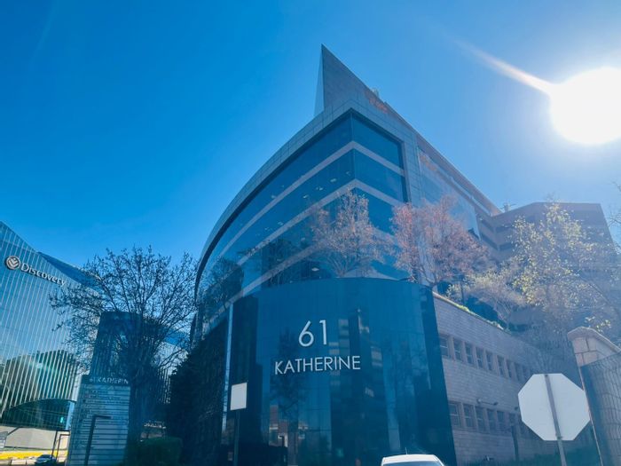 Commercial space to rent in Sandton Central, 270m2 with secure parking.