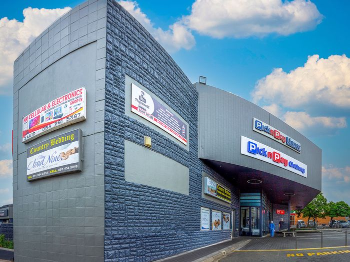 Commercial space to rent in Noordheuwel, featuring prime retail mix and amenities.