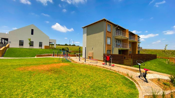 4 Bed, 2 Bath Apartment To Rent in Esther Park with clubhouse, pool, and play areas.