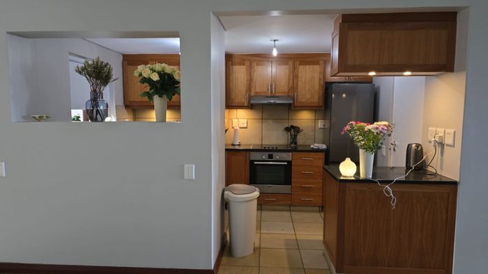 Oubaai Apartment For Sale: Two-bedroom duplex with sea views, garage, and fiber Wi-Fi.